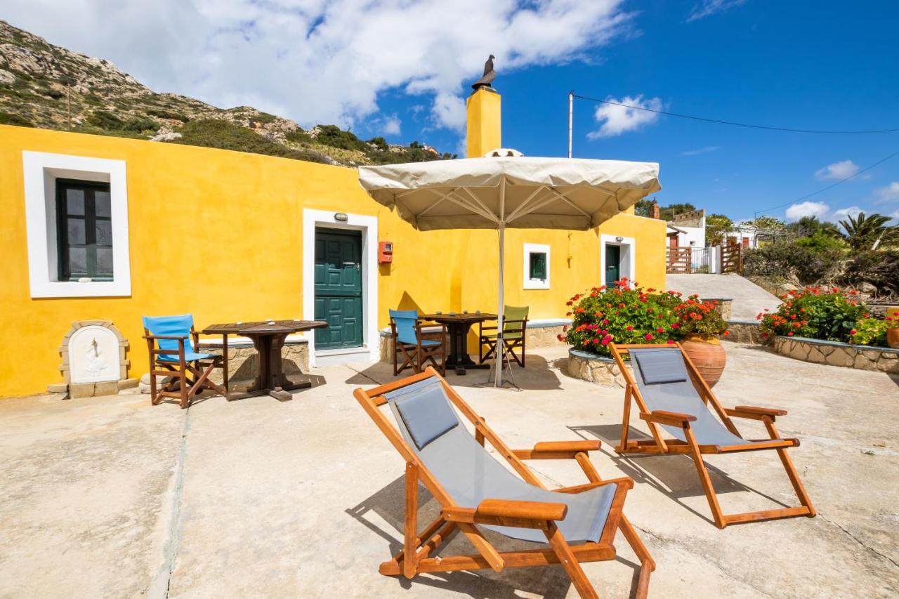 Menetaí Olive Grove Cottage מראה חיצוני תמונה