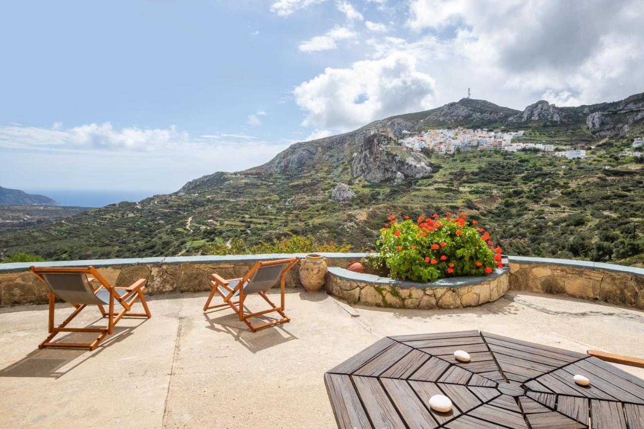 Menetaí Olive Grove Cottage מראה חיצוני תמונה
